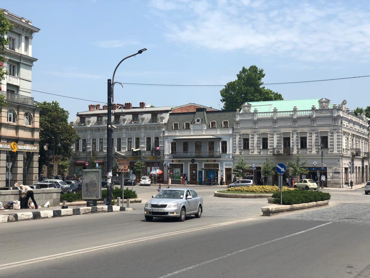 Отель Kope Palace Тбилиси Экстерьер фото
